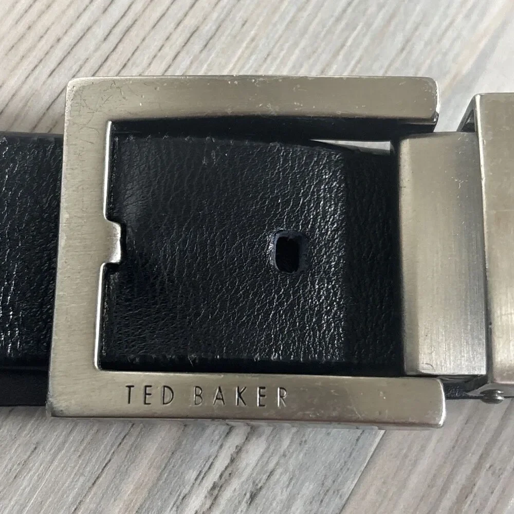 Tes Baker Black Silver genuine Italian Leather Luxury Preppy Belt Size 38